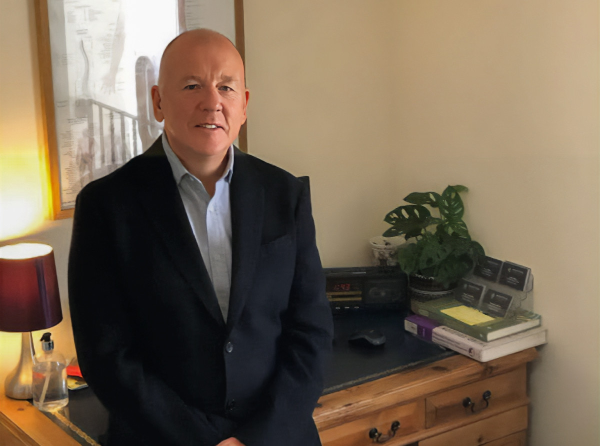 Introducing Drew Burton - Hypnotherapist
